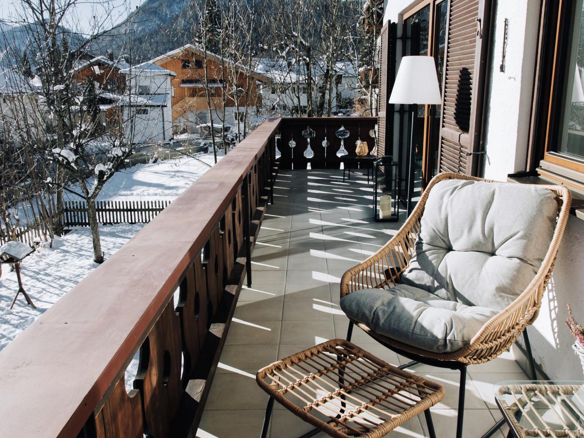 Die Karwendelsuite - 5 Sterne Fewo Mit Bestem Bergblick, Zentrumsnah & Ruhig Gelegen, Familienfreundlich Mittenwald Ngoại thất bức ảnh